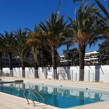 Gaerten Von By Interhome Lejlighed Antibes