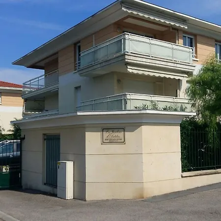 Gaerten Von By Interhome * Antibes