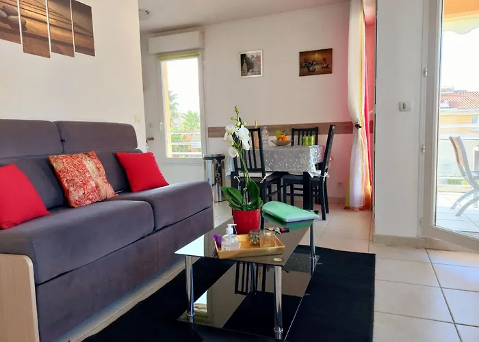 شقة Gaerten Von By Interhome *