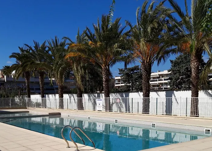 Gaerten Von By Interhome Lejlighed Antibes