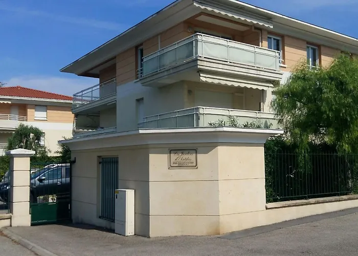 Gaerten Von By Interhome * Antibes